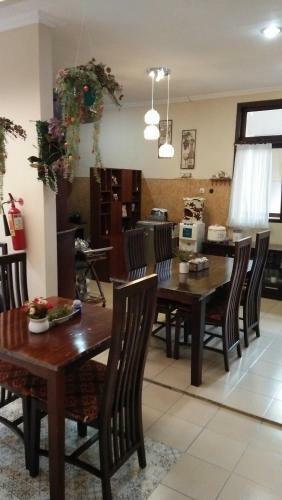Roemah Canting Homestay