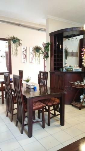 Roemah Canting Homestay