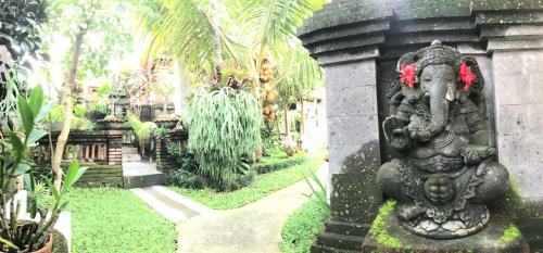 Hostal Ubud 2 Bungalows