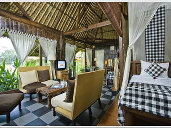 Villa Kunang Kunang