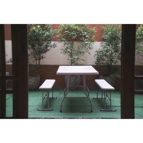 Hostal Omah Sastro 2