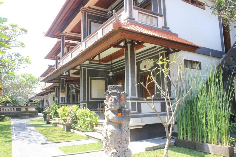 Hotel Sagitarius Inn