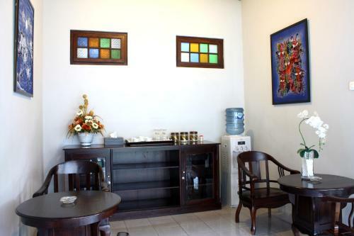 Grand Marto Hotel