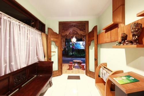 Ndalem Mantrijeron Hotel
