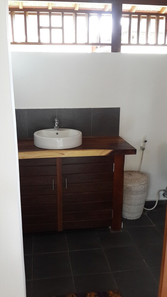 Hostal Puji Bungalow