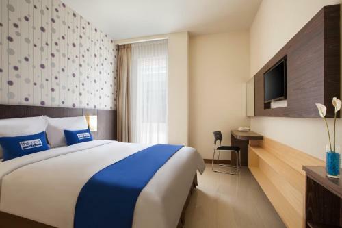 The Grove Express Timoho Hotel