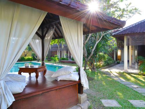 Hostal Hotel Bali Hoki