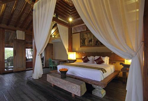 Villa Uma Priyayi