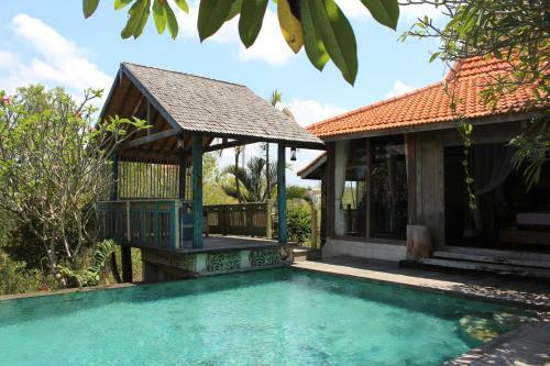 Villa Uma Priyayi