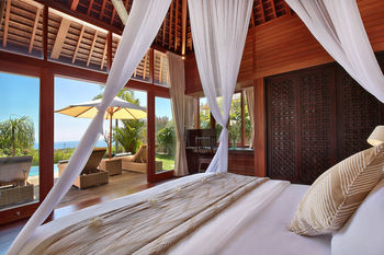 Hidden Hills Villas