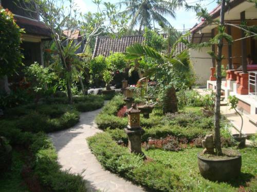 Hostal Gusti Home Stay Ubud