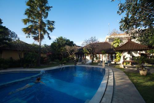 Puri Dalem Hotel