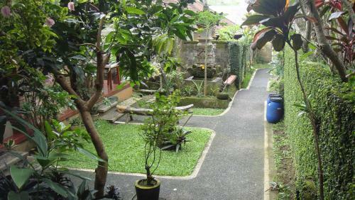 Hostal Dewa Bungalows