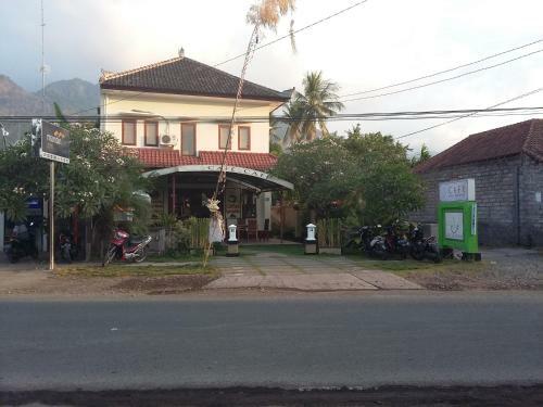 Bed & Breakfast Puri Batu Inn