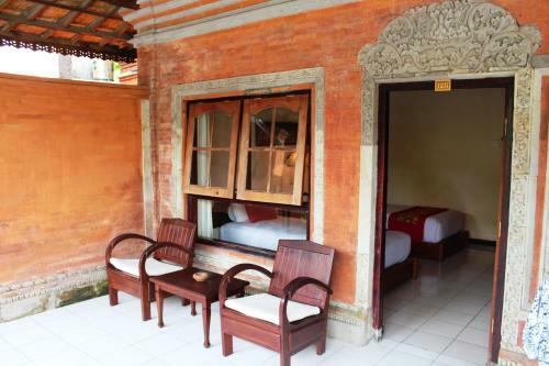 Indi Hotel