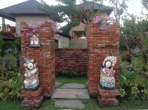 Villa Anjing 2
