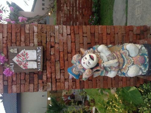 Villa Anjing 2
