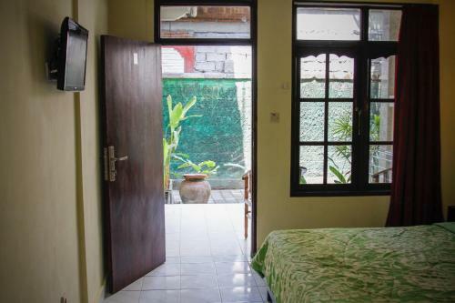 Sri Deva Guest House