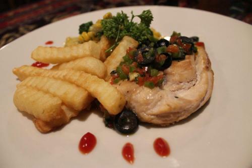 Hostal Ode Resto Guesthouse