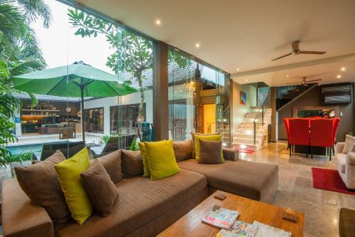 Villa Cicada Executive Residence