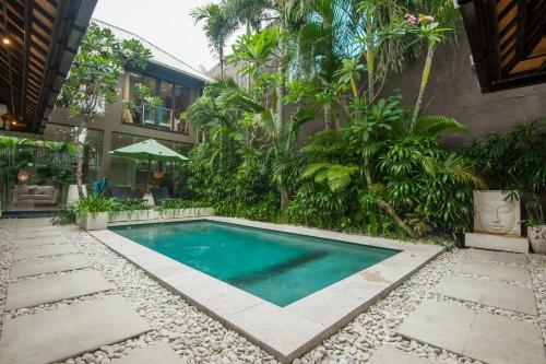 Villa Cicada Executive Residence