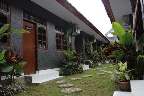 Ucix Studio Seminyak