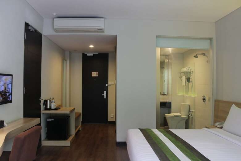Grand Whiz Hotel Nusa Dua Bali