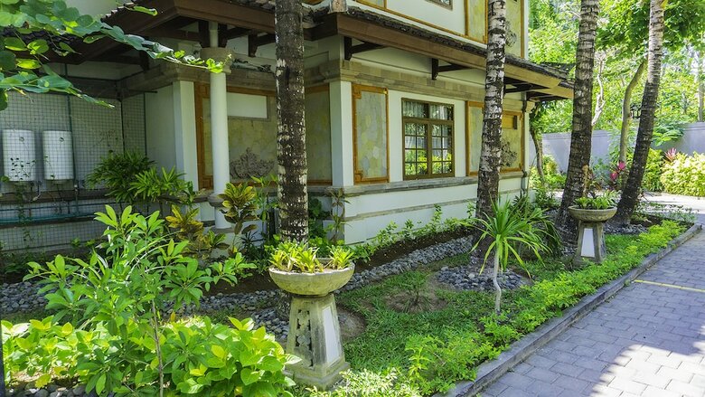 Grand Whiz Hotel Nusa Dua Bali