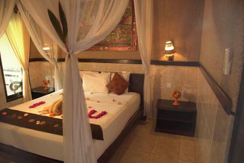 Hotel Dimpil Homestay