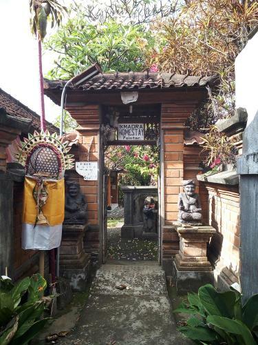 Hostal Madra Homestay