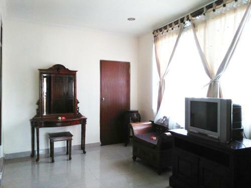 Hostal Nuriani Guest House