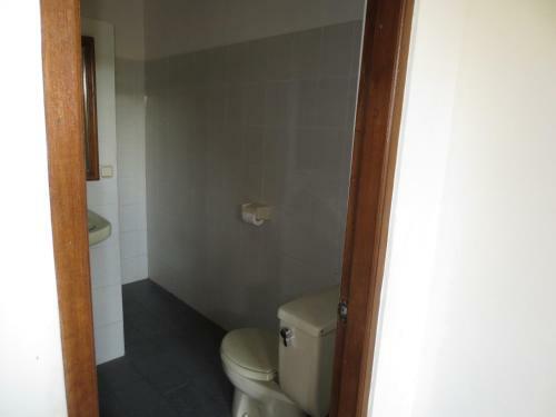 Hostal Nuriani Guest House