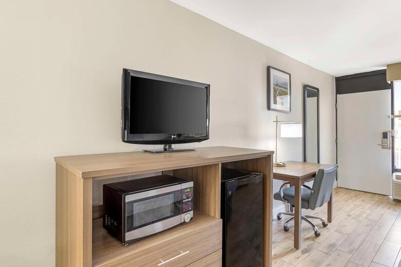 Hotel Comfort Inn