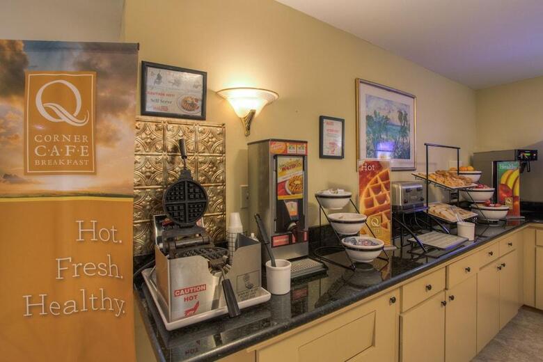 Hotel Comfort Inn