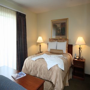 Chase Suite Hotel