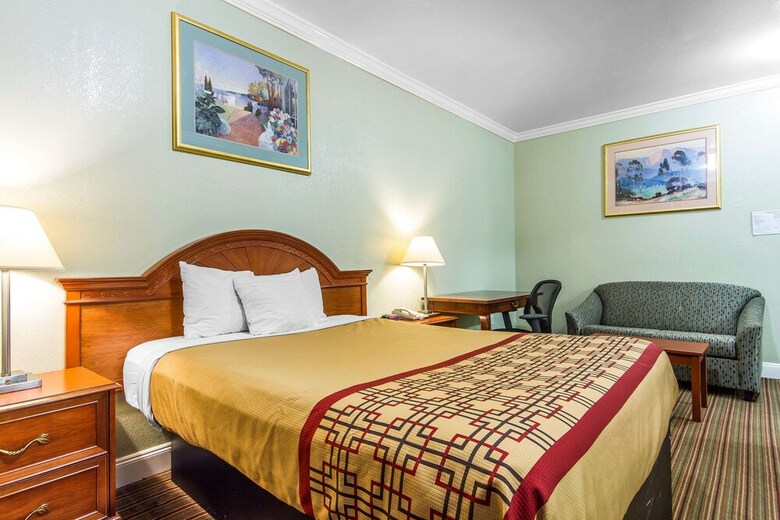 Hotel Mainstay Suites