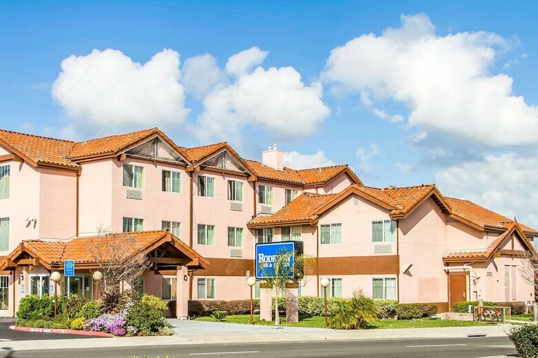 Hotel Mainstay Suites