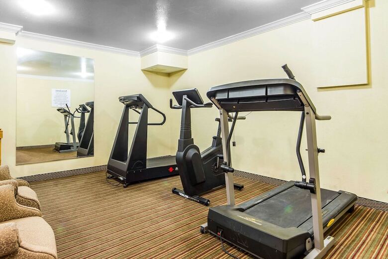 Hotel Mainstay Suites