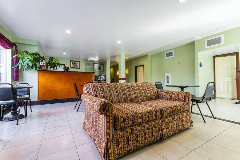 Hotel Mainstay Suites
