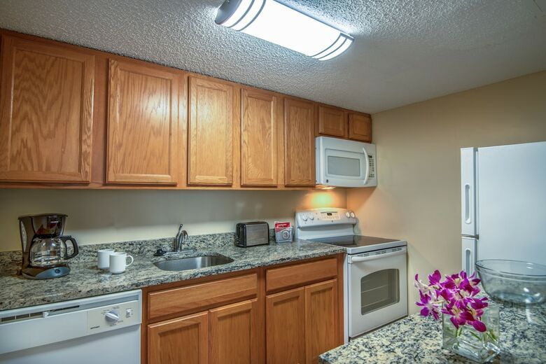Hotel Georgetown Suites