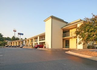 Hotel Comfort Inn