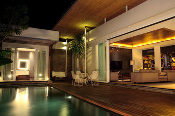 Hu'u Villas