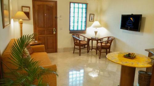 Hotel Club Bali Suites @ Legian Beach