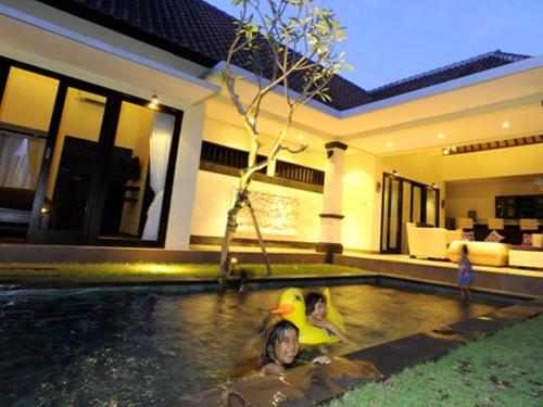 Tanjung Lima Villa