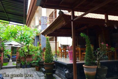 Hostal Agus Tri Homestay