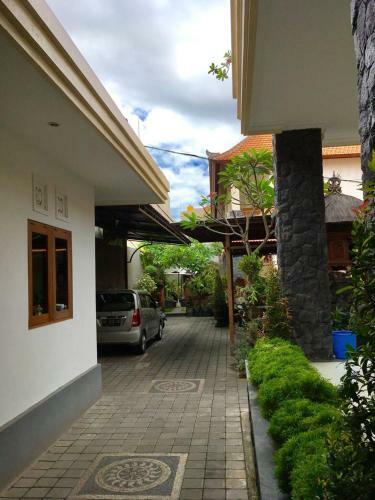 Hostal Agus Tri Homestay