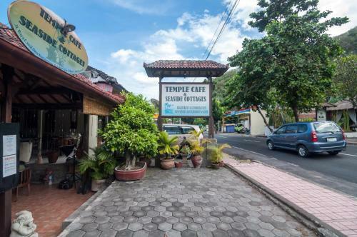 Temple Cafe & Seaside Cottages
