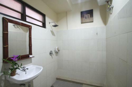 Pondok Muwa Hostel