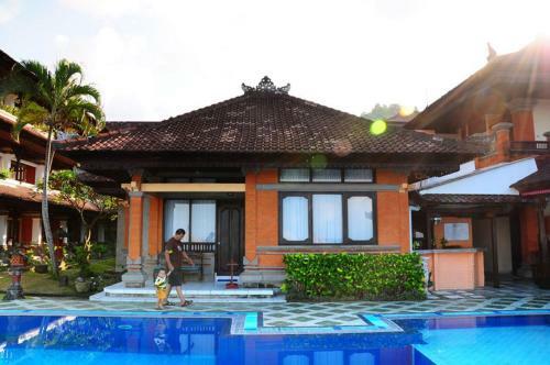 Hotel The Rishi Candidasa Beach Resort