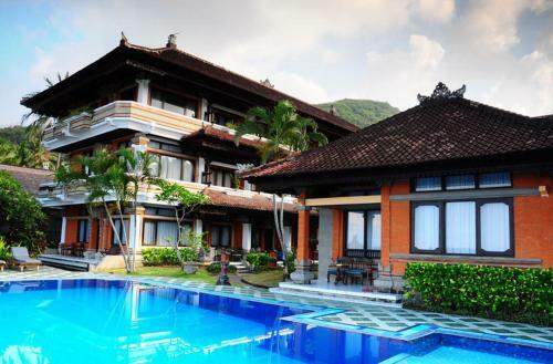Hotel The Rishi Candidasa Beach Resort